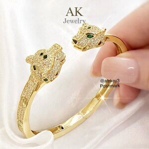 💎LUXURY BRACELET Gold Panther Double Head Pave Diamond Stones Green Eyes